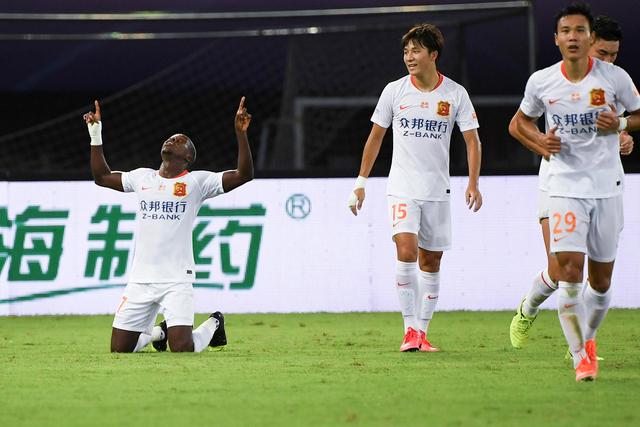 前中国男篮运动员、主教练杜锋为省运会打Call
