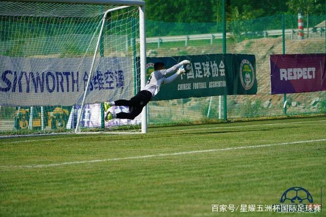 手握22.7亿元预算！阿森纳锁定两大新援，枪手接手阿尔瓦雷斯
